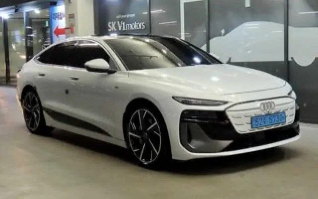 신불중고차 A6 e-트론 퍼포먼스 S-라인 매물 사진 4 - 2025/08 23,956km